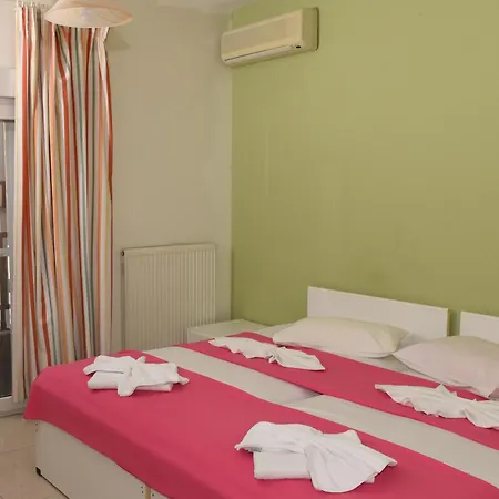 Star * ماكريغيالوس